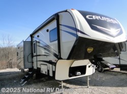 New 2018 CrossRoads Cruiser Aire 28RD available in Belleville, Michigan