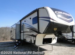 New 2018 CrossRoads Cruiser Aire 28RD available in Belleville, Michigan