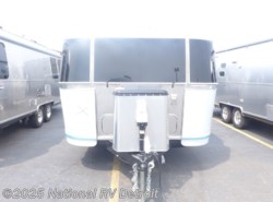 New 2019 Airstream Airstream Flying Cloud 25FB TWIN available in Belleville, Michigan