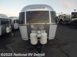 New 2019 Airstream Airstream Flying Cloud 23FB available in Belleville, Michigan