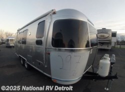 New 2019 Airstream Flying Cloud 23FB available in Belleville, Michigan