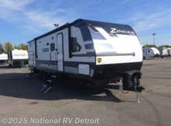 New 2022 CrossRoads Zinger 328SB available in Belleville, Michigan