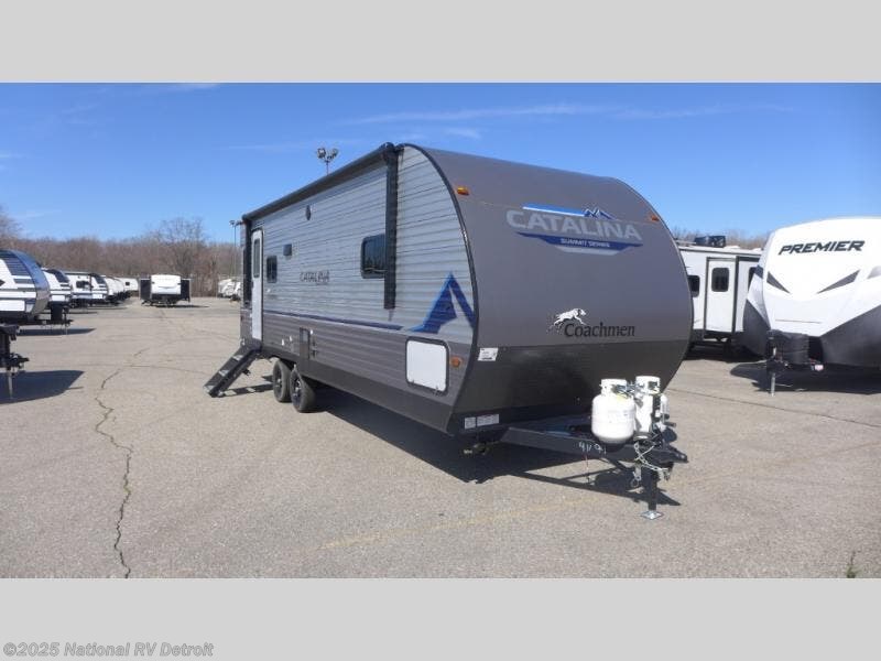 New 2023 Coachmen Catalina Summit Series 8 231MKS available in Belleville, Michigan