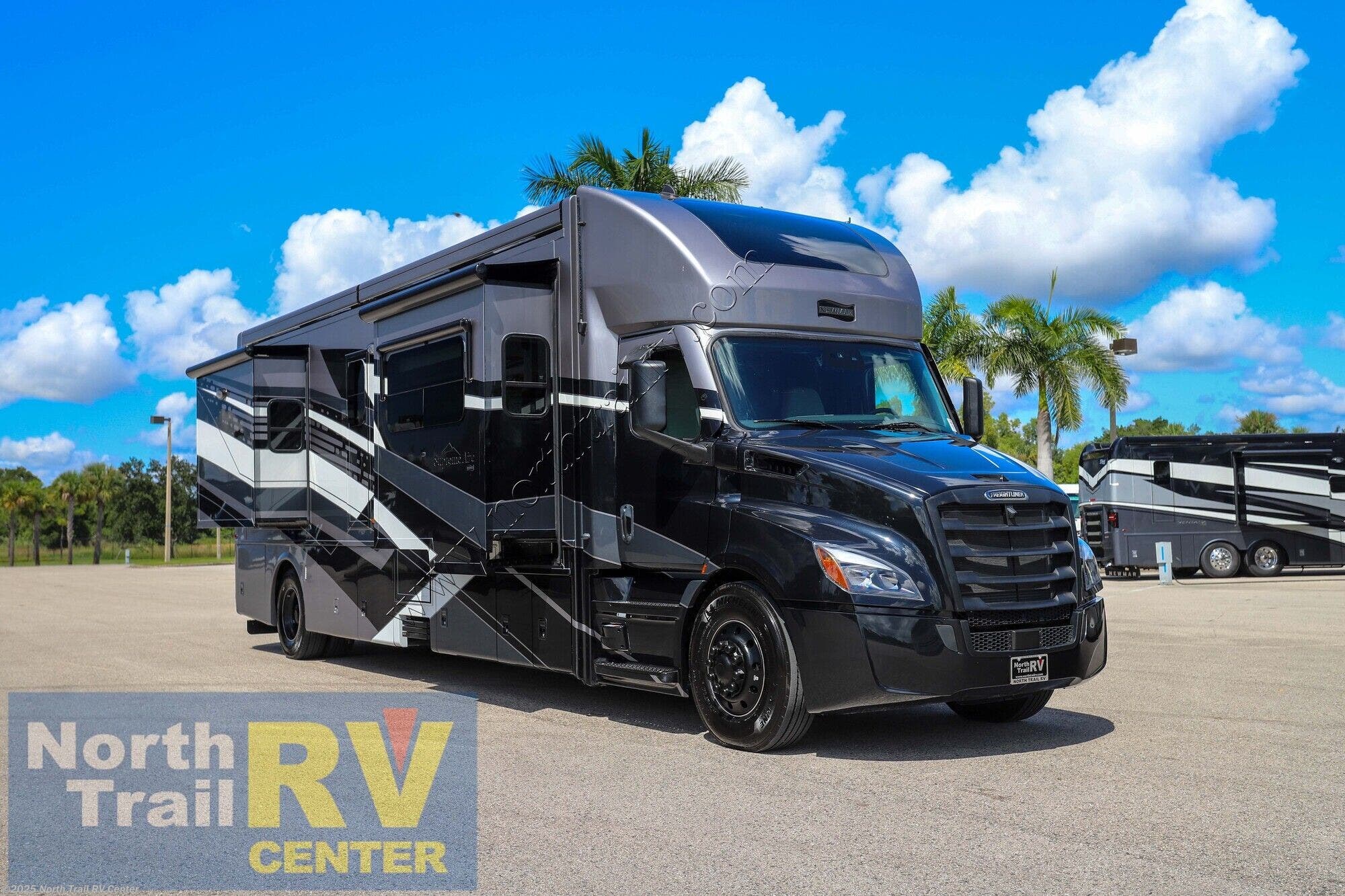New 2026 Newmar Supreme Aire 3827 available in Fort Myers, Florida