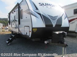 New 2020 CrossRoads Sunset Trail Super Lite 289QB available in Louisville, Tennessee