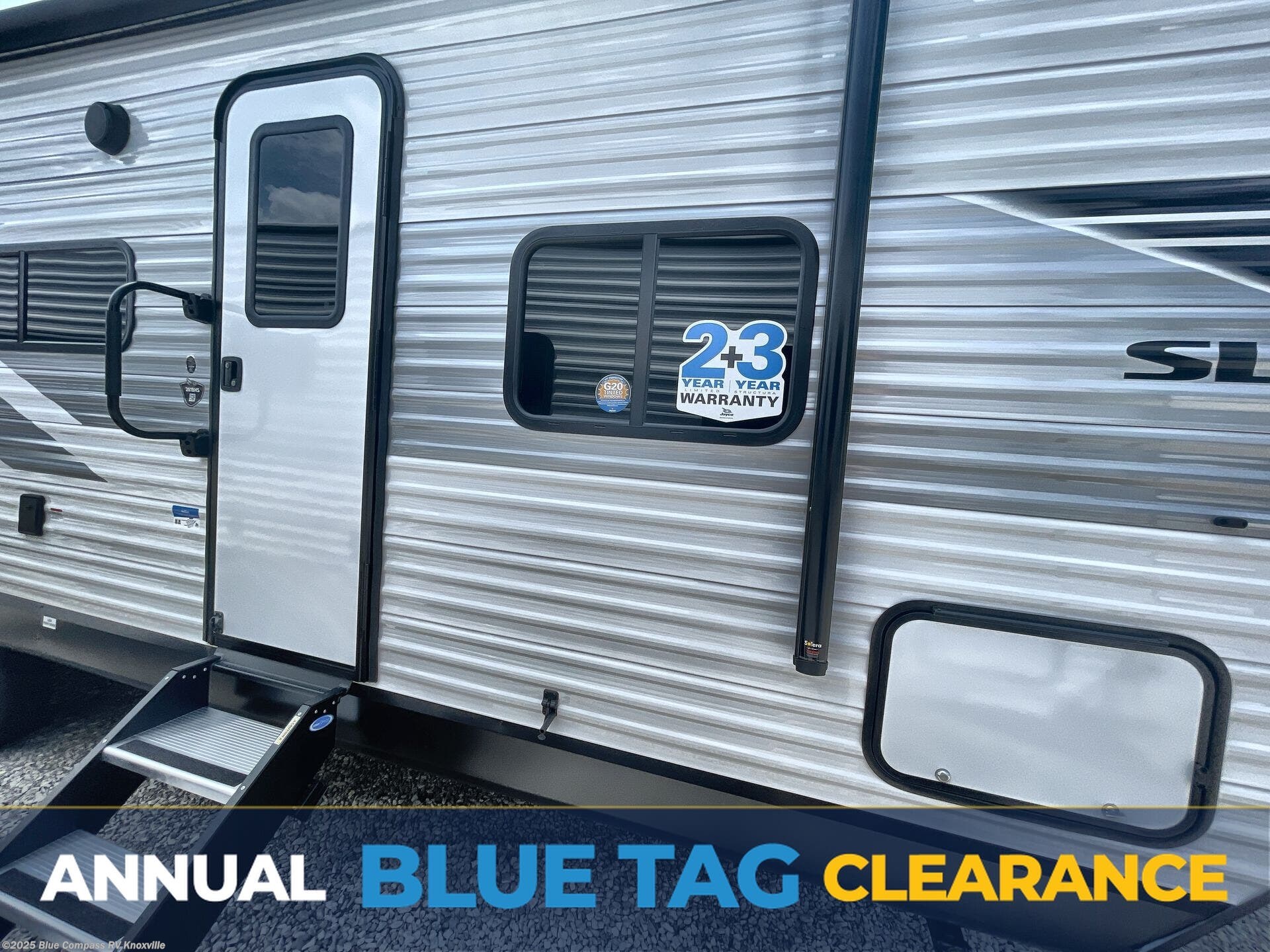 New 2026 Jayco Jay Flight SLX 261BHS available in Louisville, Tennessee