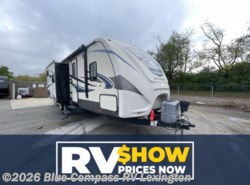 Used 2015 CrossRoads Sunset Trail Reserve ST28BH available in Georgetown, Kentucky