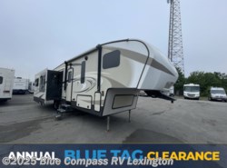 Used 2017 Keystone Cougar X-Lite 29RES available in Georgetown, Kentucky