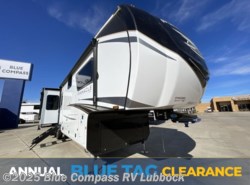 New 2025 Jayco Pinnacle 38KPTS available in Lubbock, Texas