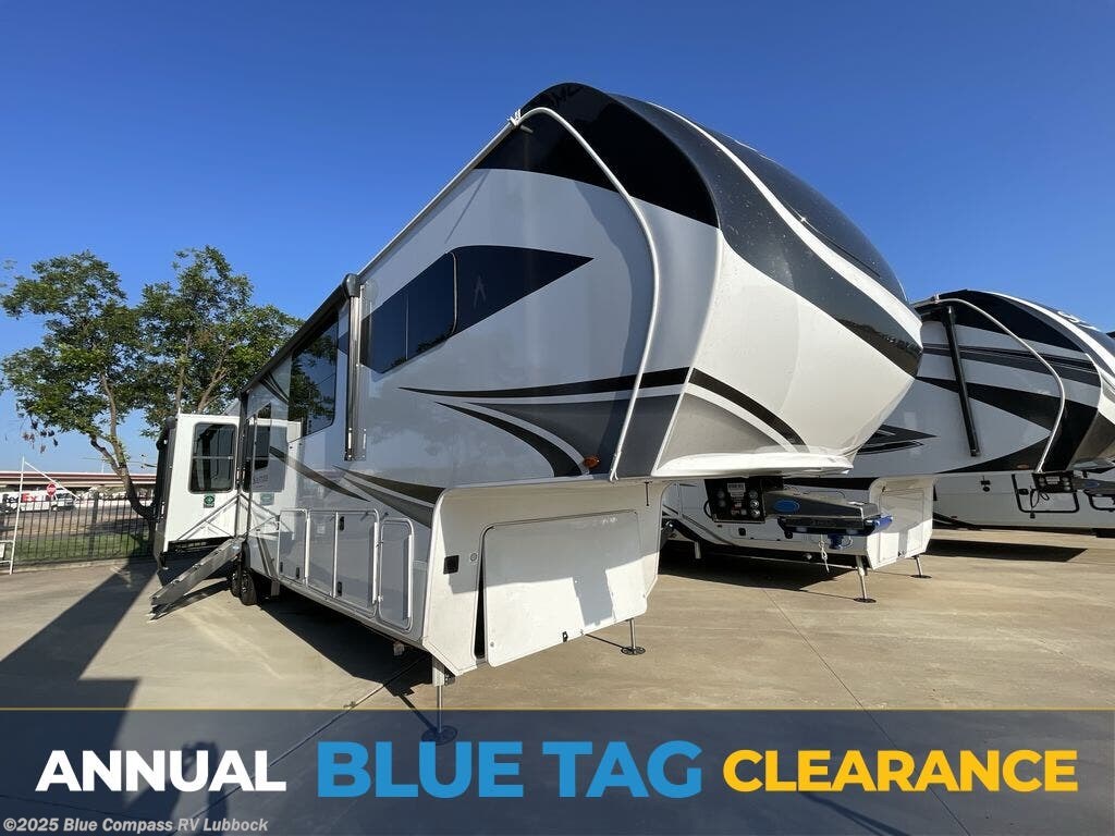 New 2025 Grand Design Solitude 388MBS available in Lubbock, Texas