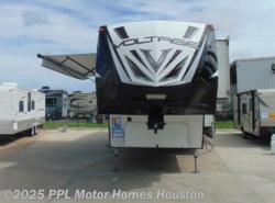 Used 2017 Dutchmen Voltage 3815 available in Houston, Texas