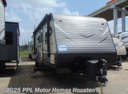 Used 2018 Heartland Trail Runner 302SLE available in Houston, Texas