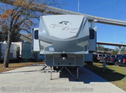 Used 2015 Open Range Roamer 376FBH available in Houston, Texas