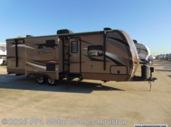 Used 2016 Keystone Cougar 26RBI available in Houston, Texas