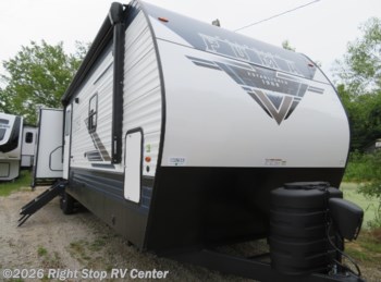 New 2024 Palomino Puma 32BHFS available in Lebanon Junction, Kentucky
