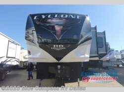 New 2019 Heartland Cyclone 4007 available in Mesquite, Texas