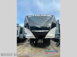 New 2021 Heartland Cyclone 4006 available in Mesquite, Texas