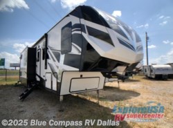 New 2022 Dutchmen Voltage 4245 available in Mesquite, Texas