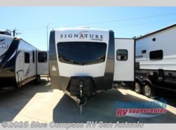 New 2020 Forest River Rockwood Signature Ultra Lite 8332BS available in San Antonio, Texas