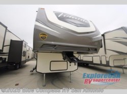 New 2018 CrossRoads Volante 295BH available in San Antonio, Texas