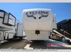Used 2008 Heartland Cyclone 3210 available in San Antonio, Texas