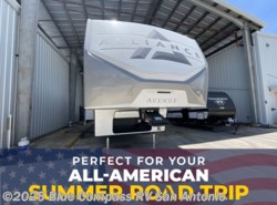 New 2025 Alliance RV Avenue 32RLS available in San Antonio, Texas