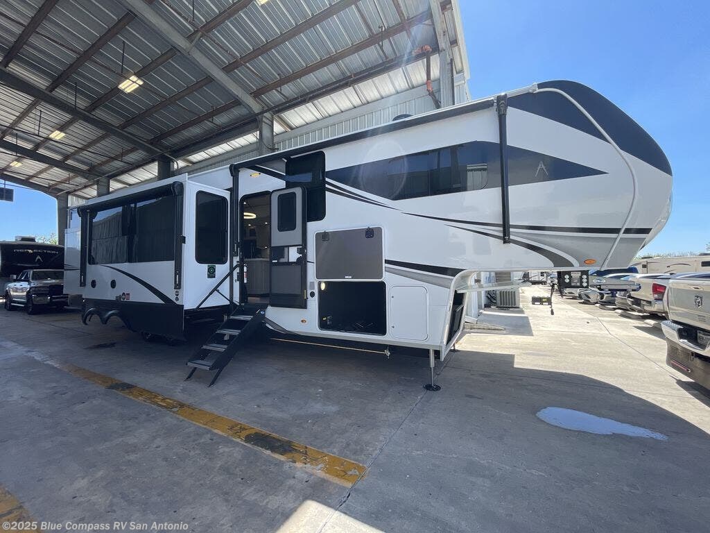 New 2026 Grand Design Solitude 391DL available in San Antonio, Texas