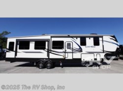 New 2020 CrossRoads Cameo CE3921BR available in Baton Rouge, Louisiana