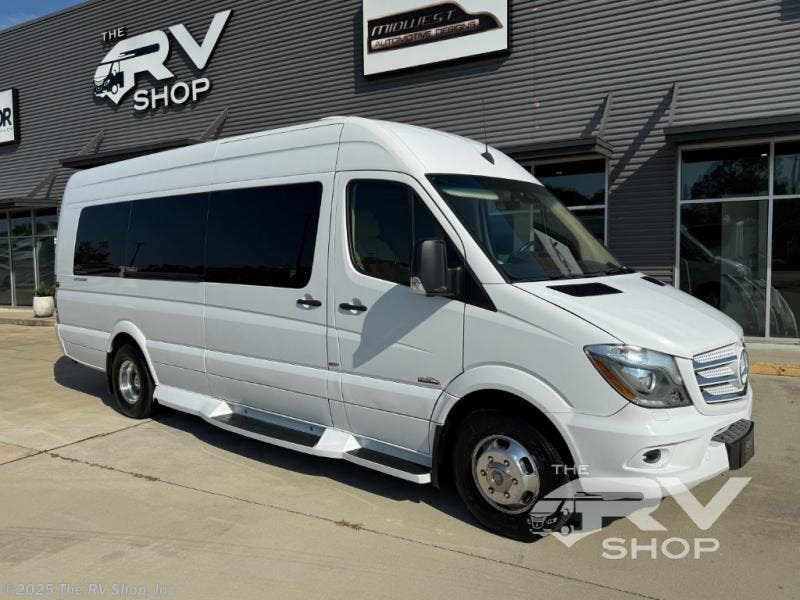 Used 2017 Midwest Daycruiser S6 available in Baton Rouge, Louisiana