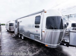 New 2019 Airstream International Signature 25FB available in Springfield, Missouri