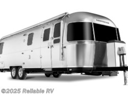 New 2022 Airstream Classic 33FB available in Springfield, Missouri