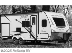 New 2021 Coachmen Freedom Express TT Ultra Lite 287BHDS available in Springfield, Missouri