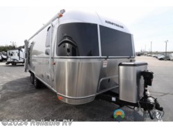 New 2024 Airstream Trade Wind 25FB TWIN available in Springfield, Missouri