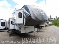 New 2019 Forest River Wildwood Heritage Glen 378FL available in Ringgold, Virginia