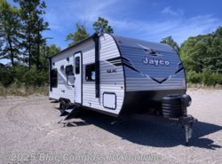 New 2025 Jayco Jay Flight SLX 210QB available in Ringgold, Virginia