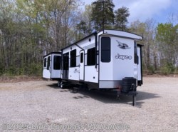 New 2025 Jayco Jay Flight Bungalow 40RLTS available in Ringgold, Virginia