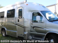 Used 2005 Coach House Platinum available in Nokomis, Florida