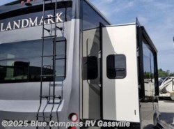 New 2020 Heartland Landmark 365 LM OSHKOSH available in Gassville, Arkansas