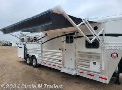 2025 Platinum Coach Outlaw Beautiful Outlaw 3 Horse 10'8" SIDE LOAD