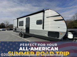 New 2025 Forest River Aurora Light 26BH available in Duncan, South Carolina