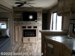 New 2020 Coachmen Catalina Destination 40BHTS available in Puyallup, Washington