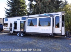 New 2022 Forest River Salem Grand Villa 42FLDL available in Puyallup, Washington