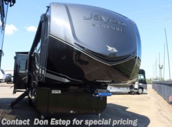 New 2026 Jayco Pinnacle 36FBTS available in Southaven, Mississippi