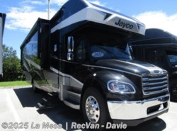 New 2025 Jayco Seneca 37M available in Davie, Florida