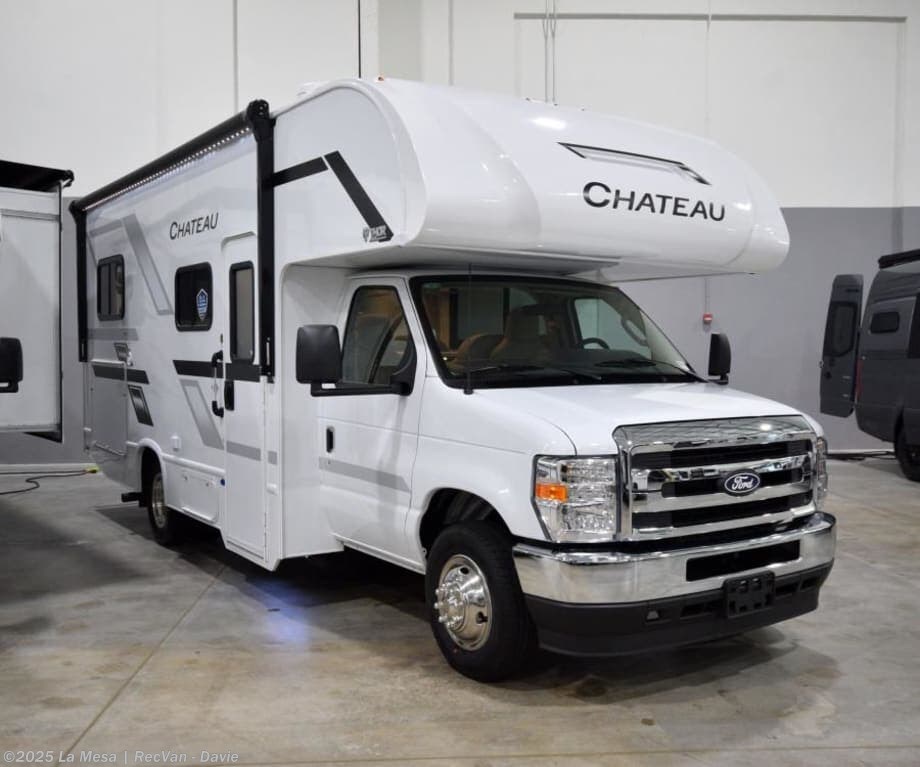 New 2026 Thor Motor Coach Chateau 21Z available in Davie, Florida