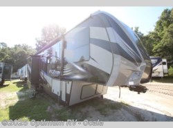 Used 2016 Keystone Fuzion 403 Chrome available in Ocala, Florida