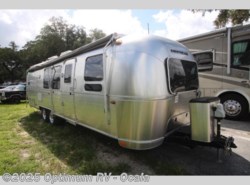 Used 2017 Airstream Flying Cloud 30 BUNK available in Ocala, Florida