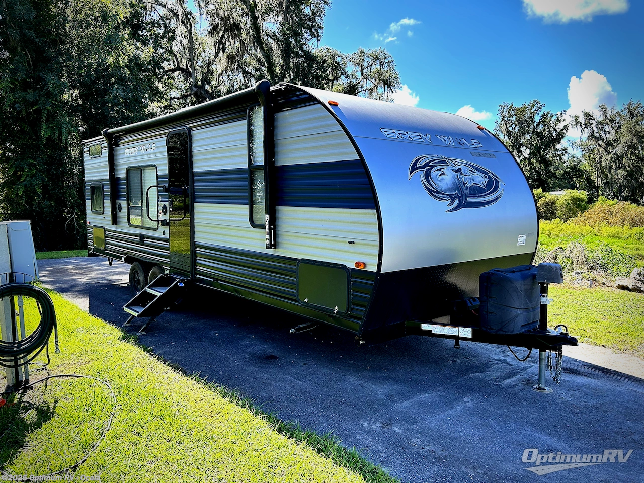 Used 2021 Forest River Cherokee Grey Wolf 26DJSE available in Ocala, Florida