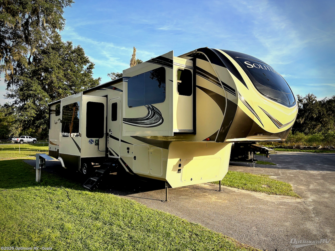 Used 2019 Grand Design Solitude 380FL available in Ocala, Florida