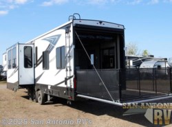 New 2019 Heartland Road Warrior 413RW available in Seguin, Texas